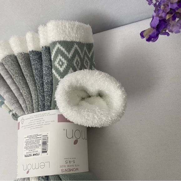 Lemon Women's , 5 Pairs Super Soft Cozy Ankle Socks, NWT - Picture 5 of 6
